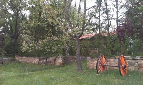 imagen 2 de Venta de bonita finca con refugio en Soria