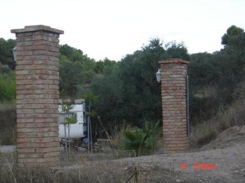 imagen 1 de Venta de finca de recreo a pie de carretera Mora d´Ebre