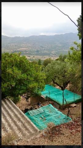 imagen 2 de Venta de finca con vistas a la montaña en Alforja