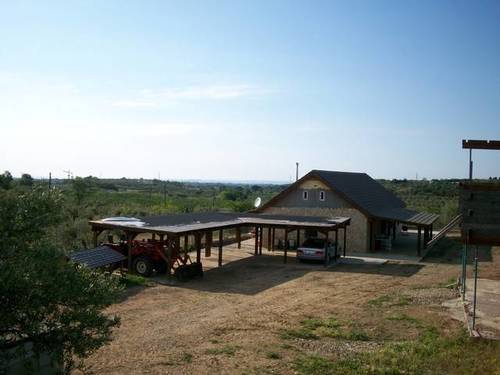 imagen 1 de Venta de finca de olivos con vivienda y molino en Les Borges del Camp (Tarragona)