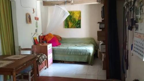 imagen 3 de Venta de finca ideal para vida simple y tranquila en Tortosa