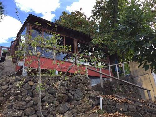 imagen 1 de Venta de casa rural con terreno en La Orotava (Tenerife)
