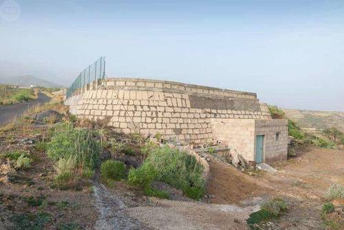 imagen 2 de Venta de terreno bien ubicado en Arico (Tenerife)