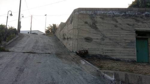 imagen 4 de Venta de terreno con con cueva en Fasnia (Tenerife)