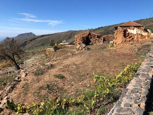 imagen 3 de Venta de terreno con casas para restaurar en Jama (Tenerife)
