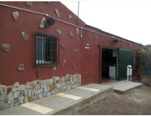 imagen 1 de Venta de casa rural con terreno en La Guancha (Tenerife)