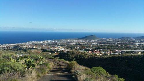 imagen 3 de Venta de parcela con vistas al mar en Candelaria (Tenerife)