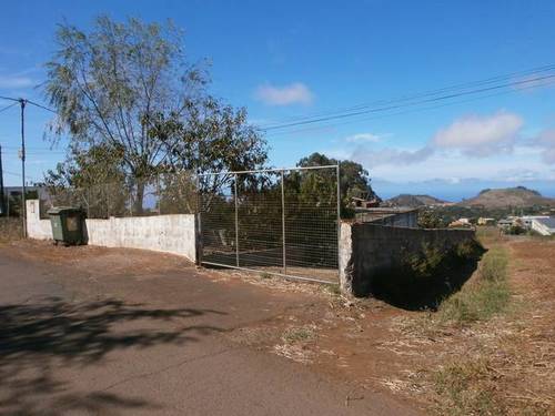imagen 1 de Venta de terreno vallado con frutales en Tacoronte (Tenerife)