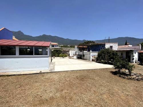 imagen 1 de Venta de casa rural con huerto en Arafo (Tenerife)