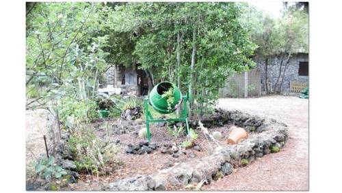 imagen 1 de Venta de terreno con cuarto de aperos, luz y y agua en Garachico (Tenerife)