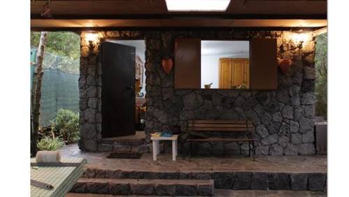 imagen 4 de Venta de terreno con cuarto de aperos, luz y y agua en Garachico (Tenerife)
