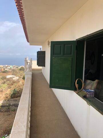 imagen 6 de Venta de casa con terreno en Icod de los Vinos (Tenerife)