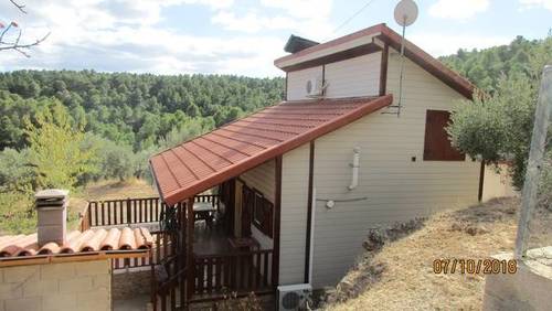 imagen 1 de Venta de casa rural con terreno en La Fresneda ((Teruel)