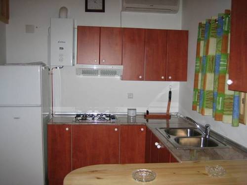 imagen 3 de Venta de casa rural con terreno en La Fresneda ((Teruel)