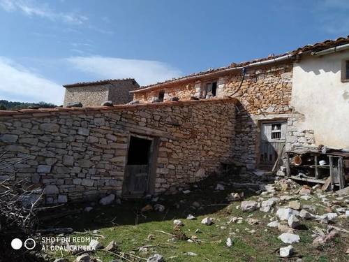 imagen 2 de Venta de masía con gran finca en Mosqueruela (Teruel)