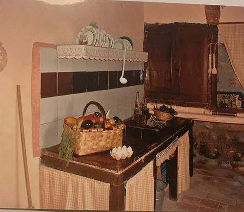 imagen 3 de Venta de espectacular finca con masía en Cretas (Teruel)