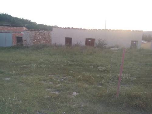 imagen 1 de Venta de terreno con corral y pajar en Escucha (Teruel)