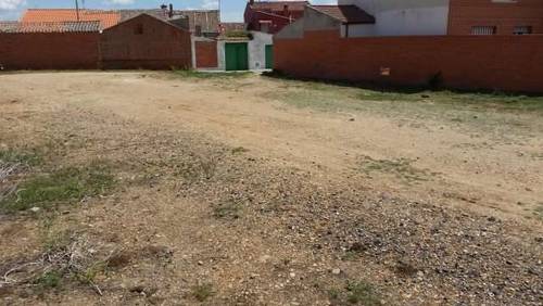 imagen 1 de Venta de terreno urbanizable en Pozalbez (Valladolid)