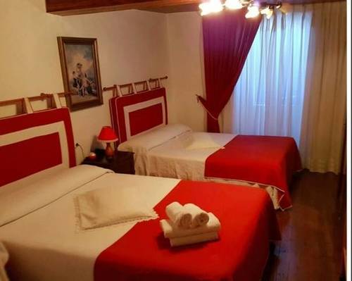 imagen 5 de Venta de casa rural en Pitón (Ourense)