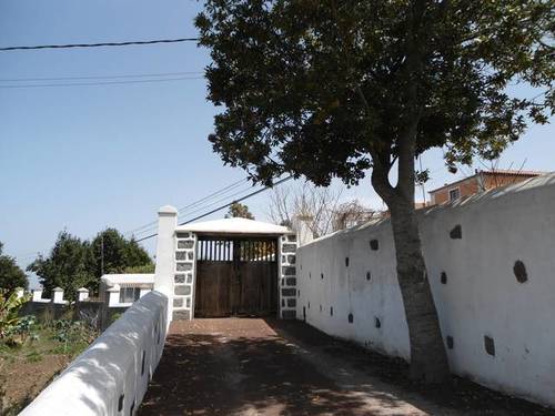 imagen 5 de Venta de casa rural con terreno en El Tanque