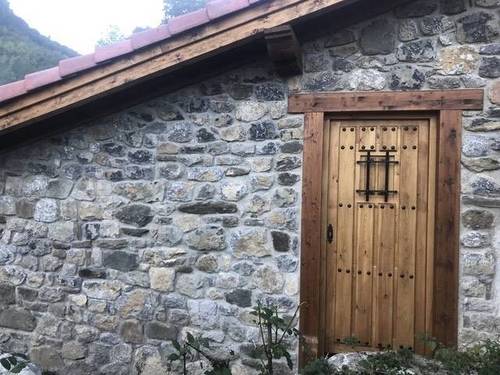 imagen 1 de Venta de casa rural en Vega de Liébana (Cantabria)