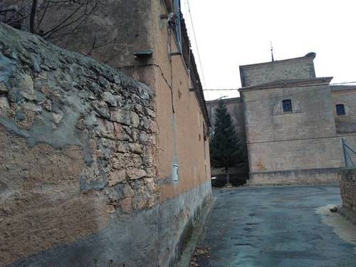 imagen 3 de Venta de casa rural a reformar en Condado de Castilnovo (SEgovia)