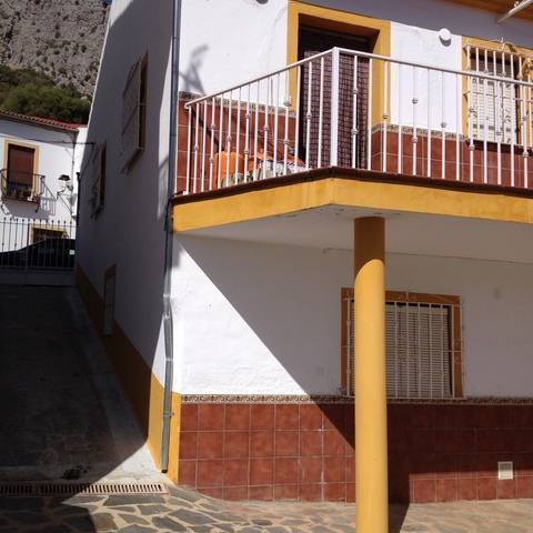 imagen 2 de Venta de casa rural en Montejaque (Málaga)