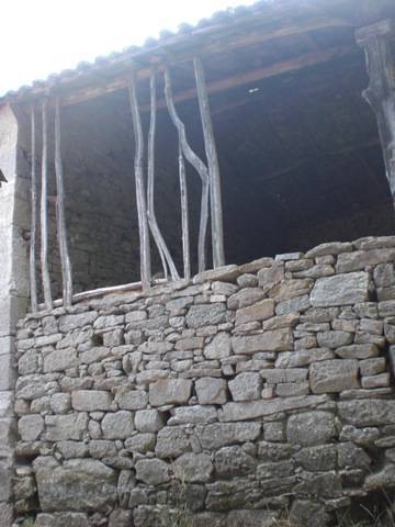 imagen 2 de Venta de antigua casa rural en Chantada (Lugo)