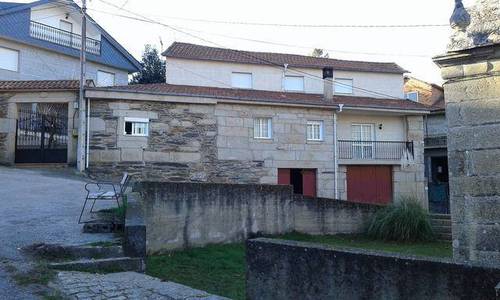 imagen 1 de Venta de casa de casa rural reformada en Tamicelas, próxima al Camino de Santiago