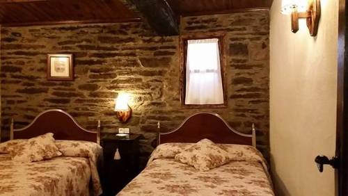 imagen 1 de Venta de espectacular casa rural en San Pedro de Olleros (León)