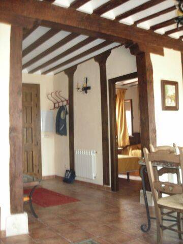 imagen 4 de Venta de casa antigua rural y reformada en Almodóvar del Pinar (Cuenca)