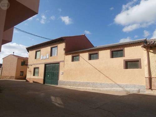 imagen 5 de Venta de casa de pueblo en Fuentes del Ropel (Zamora)