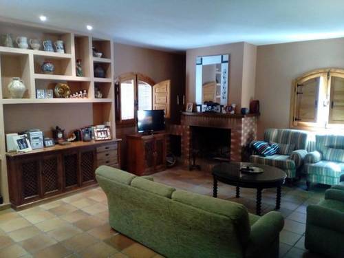 imagen 3 de Venta de vivienda en entorno rural con parcela en Villar de Plasencia (Cáceres)
