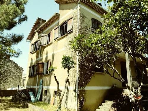 imagen 1 de Venta de casa rural en Arbo (Pontevedra)