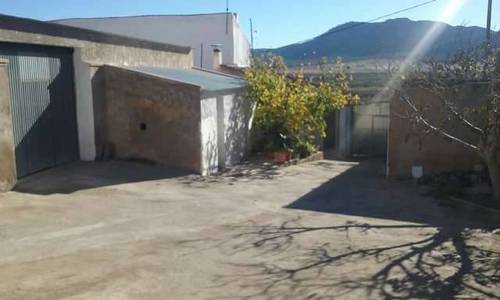 imagen 5 de Venta de casa rural con terreno y nave en Hellín (ALbacete)