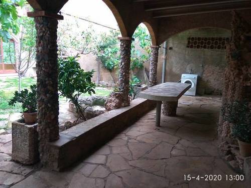 imagen 1 de Venta de chalet con jardín en Riudoms (Tarragona)