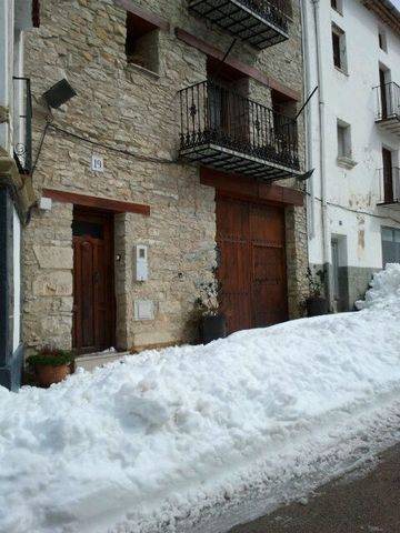 imagen 5 de Venta de casa rural en Castellfort (Castellón)