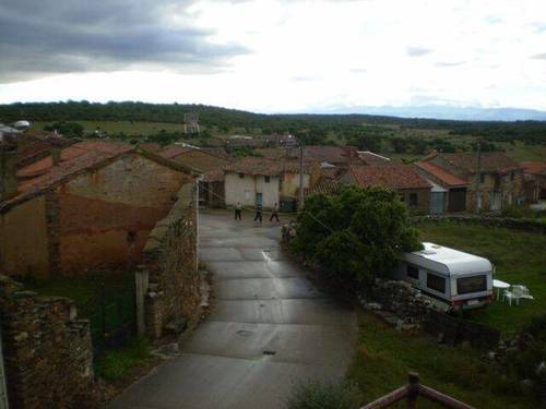 imagen 3 de Venta de casa rural en Villar de Farfón (Zamora)
