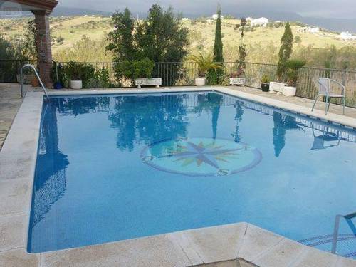 imagen 6 de Venta de lujosa casa rural en La Viñuela (Málaga)