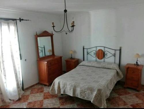 imagen 4 de Venta de casa de pueblo reformada en arales (Málaga)