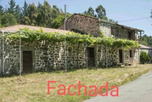 imagen 1 de Venta de casa rural en Ponte Merce (Lugo)