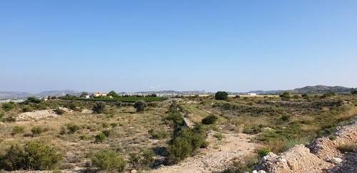 imagen 5 de Venta de casa con bodega en Novelda (Alicante)