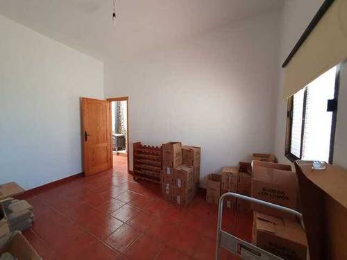 imagen 2 de Venta de bodega en El Pinar (El Hierro)