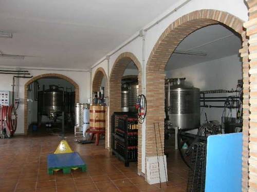 imagen 1 de Venta de casa con bodega en Urda (Toledo)