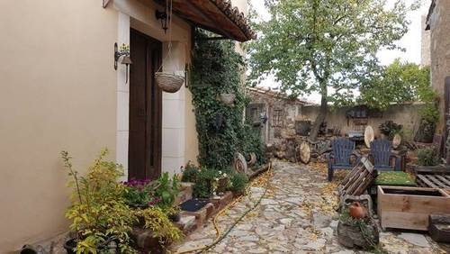 imagen 2 de Venta de casa rural en Anquela del Pedregal (Guadalajara)