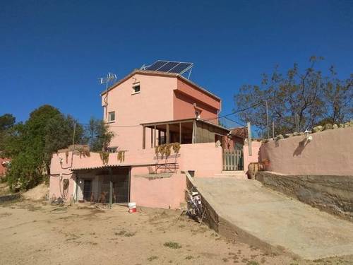 imagen 1 de Venta de casa rural con terreno en Flix