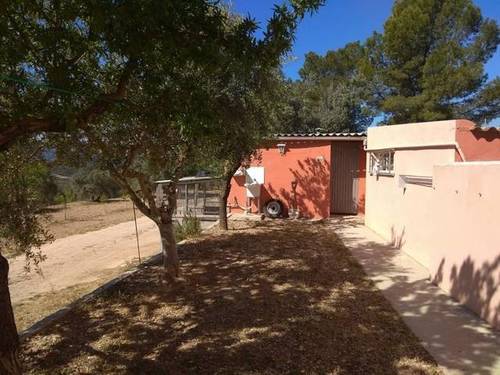 imagen 2 de Venta de casa rural con terreno en Flix