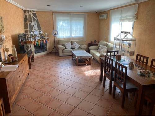 imagen 2 de Venta de chalet en San Vicente del Raspeig