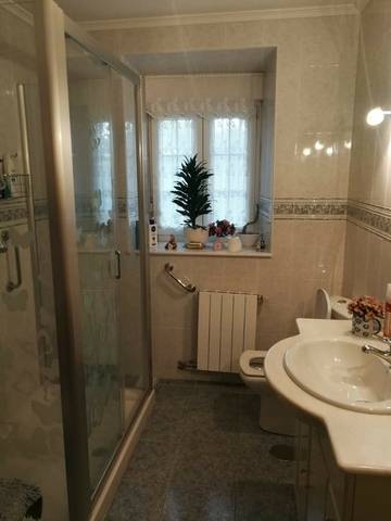 imagen 6 de Venta de casa de piedra en Cartes (Cantabria)