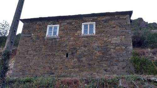 imagen 1 de Casa para restaurar en A Fonsagrada (Lugo)